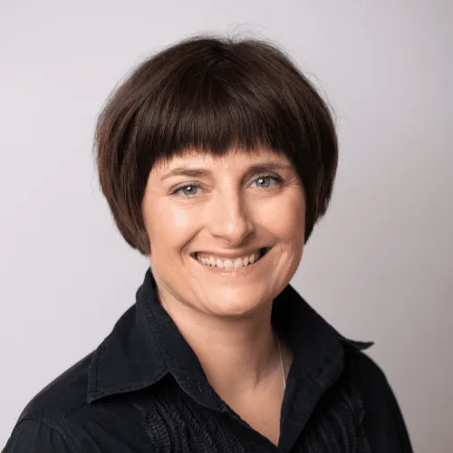 Caroline Dulaurent, Conseil conjugal et familial, accompagne les couples en crise, difficultés de communication, jalousie, conflits liés à l’éducation des enfants, et tensions liées à la belle-famille, accompagnement avant IVG et post IVG